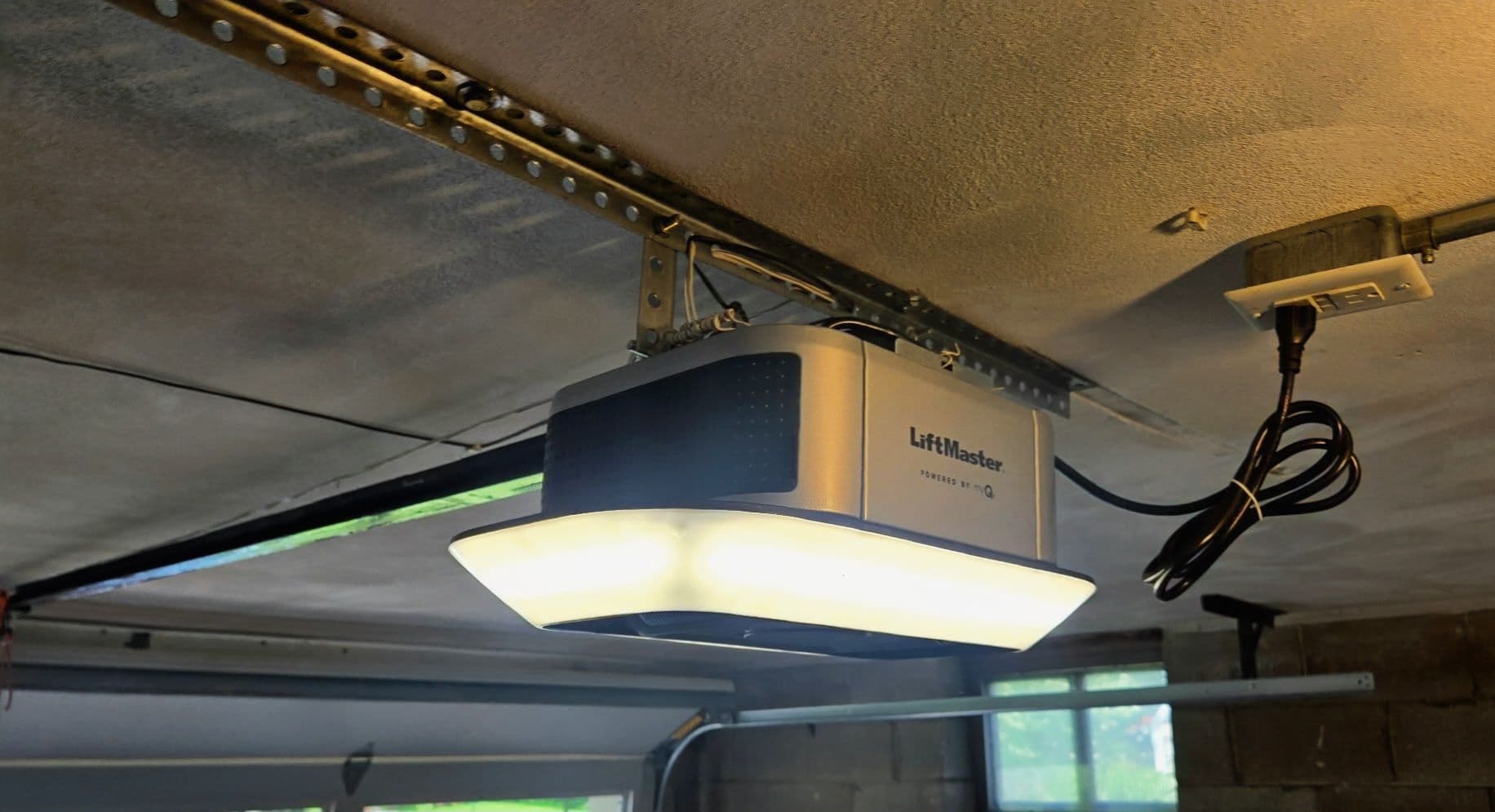 Gallery photos for New Garage Door and LiftMaster Opener Installed in Saint Anthony: Image #1