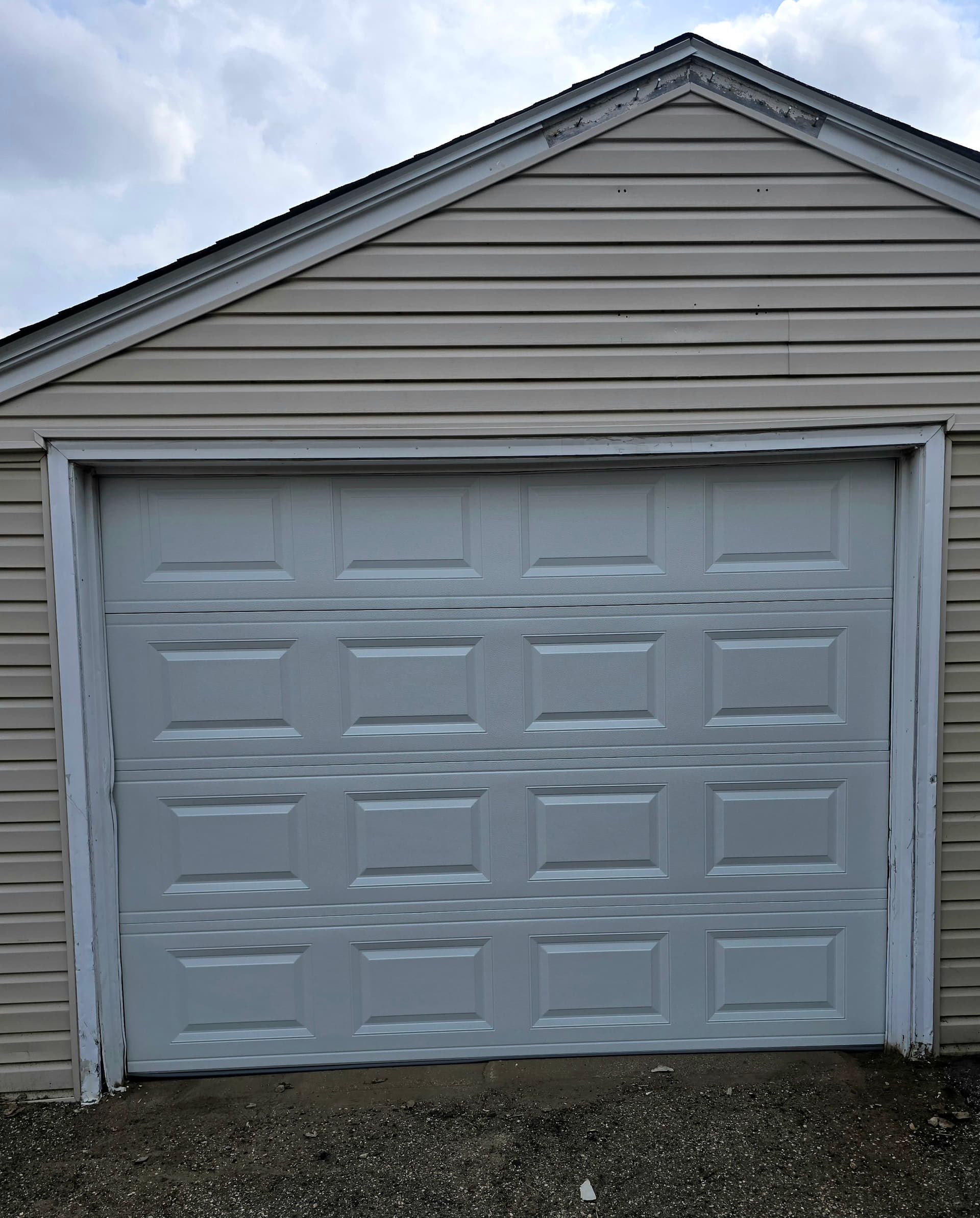 Gallery photos for Dented and Worn Out Garage Door Gets a Full Replacement in Bloomington: Image #2