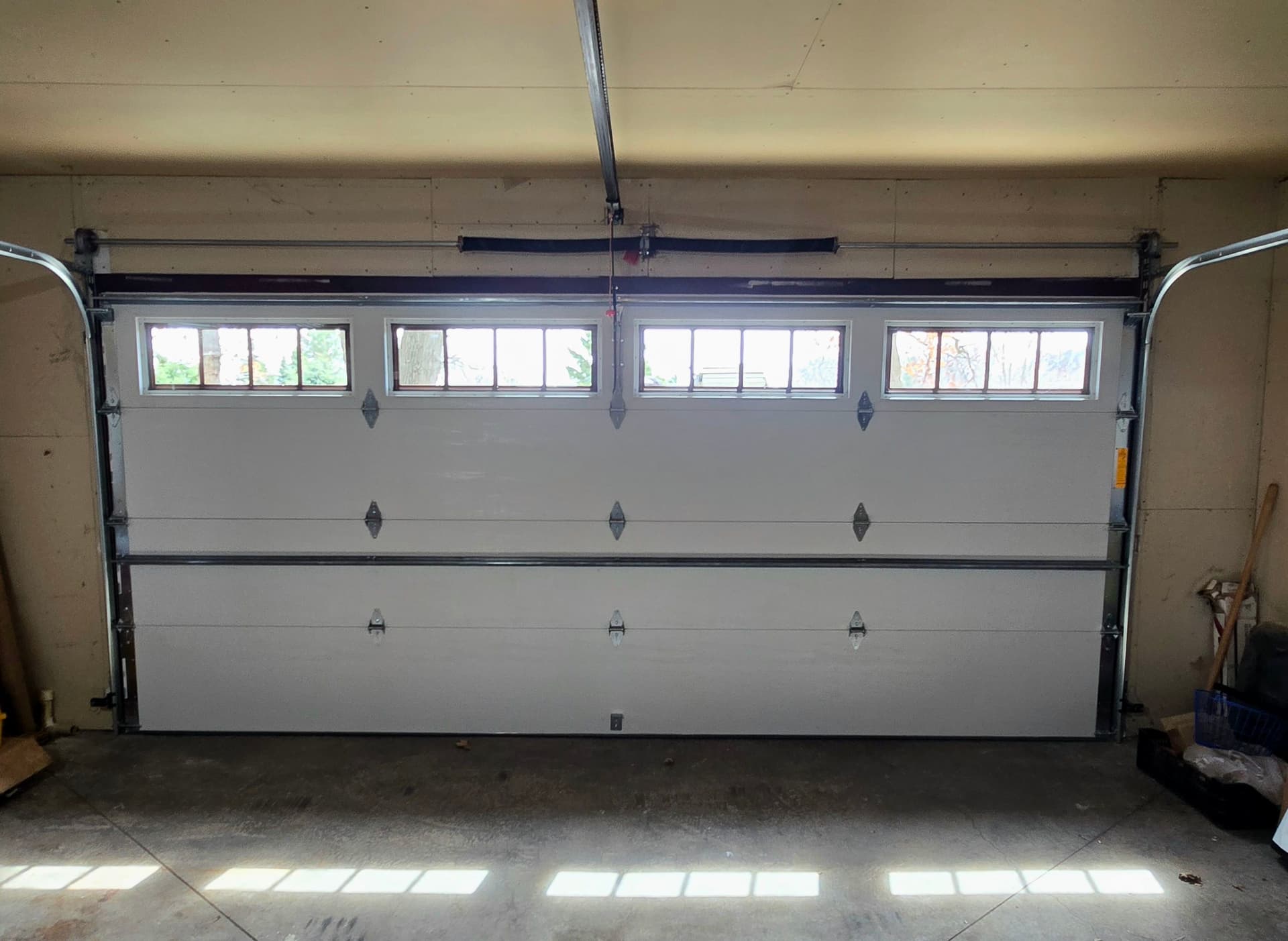 Gallery photos for Garage Door Upgrade in Blaine Minnesota Goes From Worn to Wow: Image #2