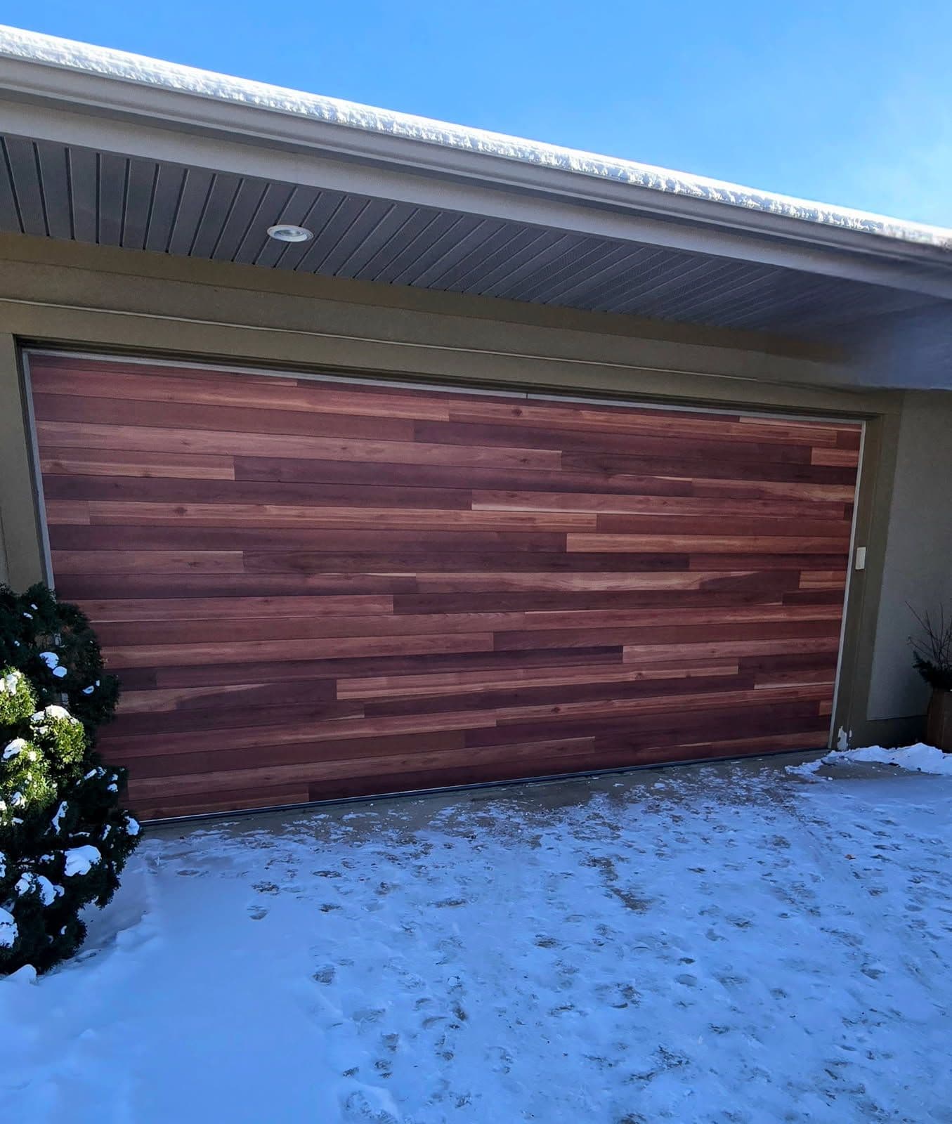 Gallery photos for Cedar Plank Garage Door Installation in Big Lake: Image #2